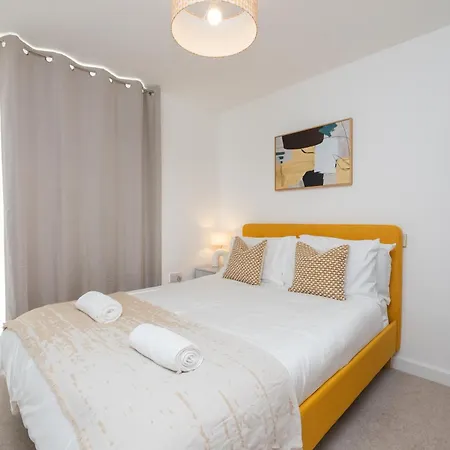 Pure Ashton By Artsy *