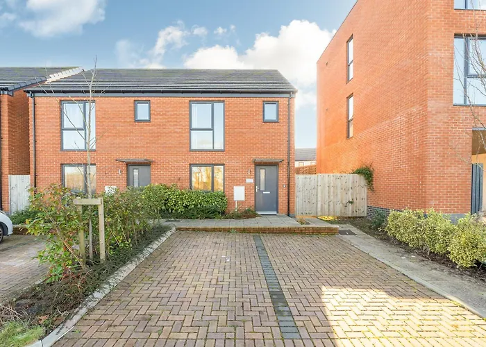 Pure Ashton By Artsy *