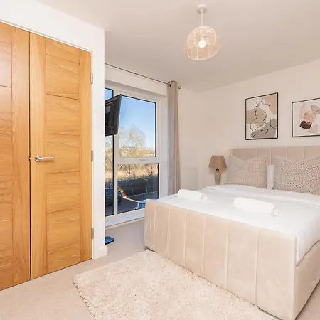 Будинок відпочинку Pure Ashton By Artsy *