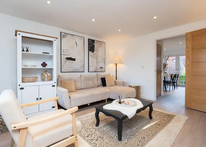 Будинок відпочинку Pure Ashton By Artsy *